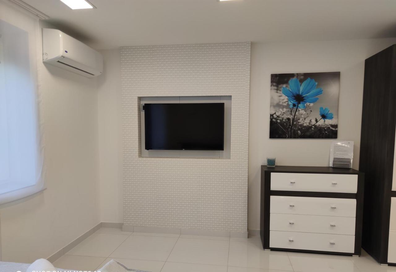 Aqua Solar Apartmanház Miskolc Exterior foto